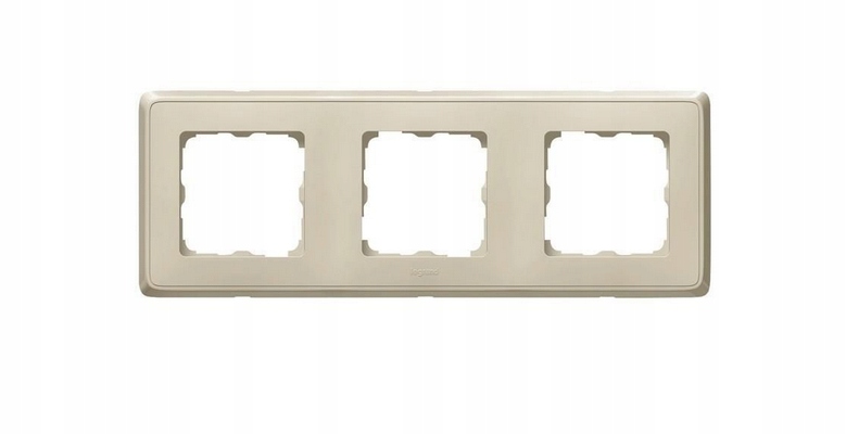 

Legrand Cariva ramka potrójna kremowa 773753