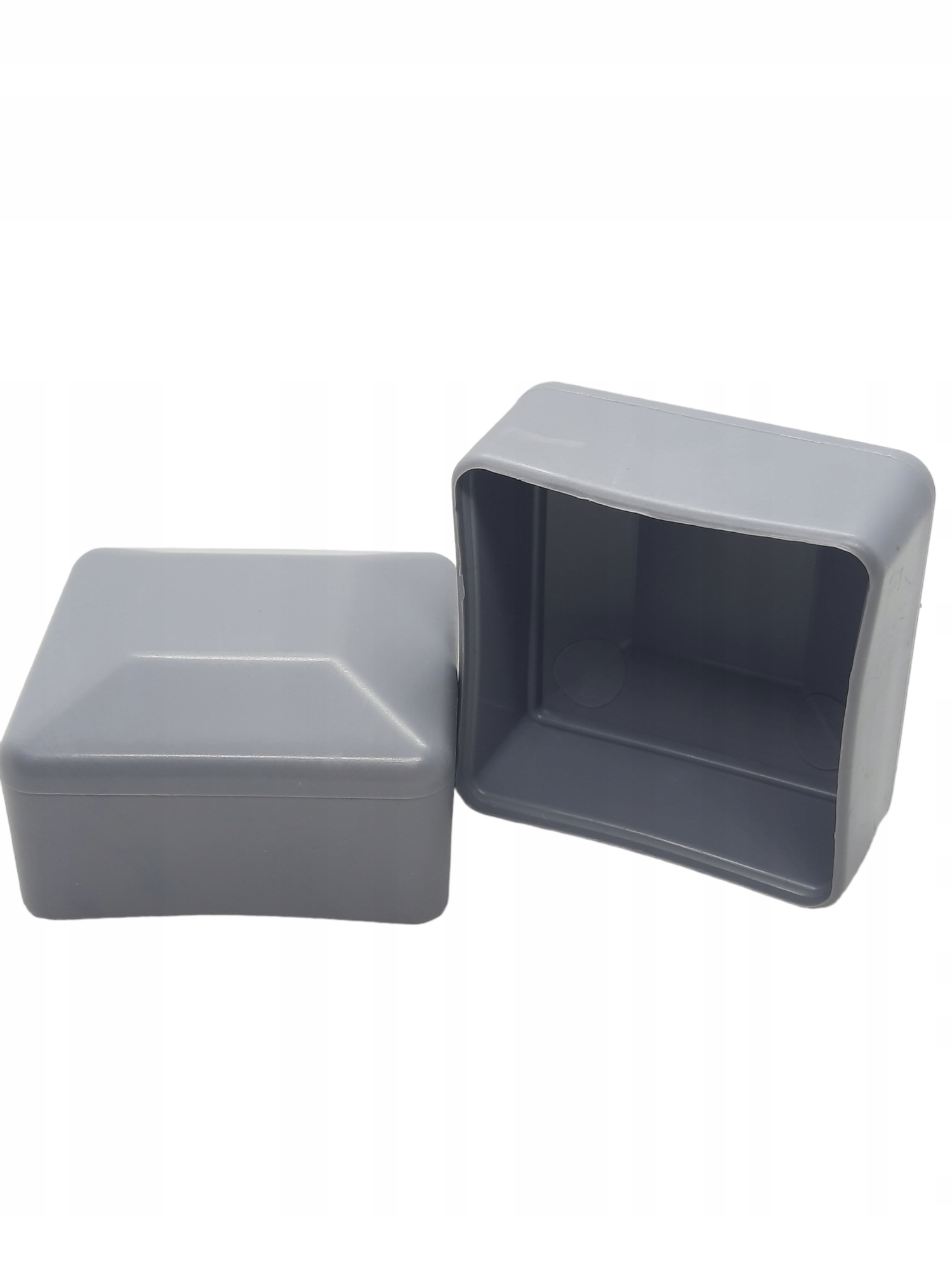 

Nasadka daszek zaślepka na słupek 80x80 -10 szt.