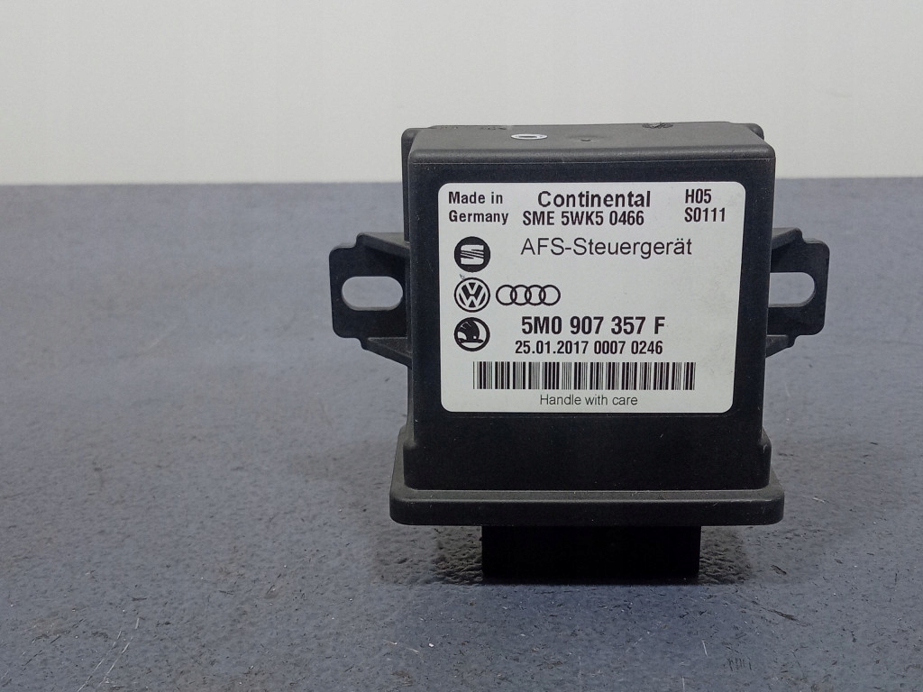 VW JETTA VI 5C6 MODUŁ STEROWNIK ŚWIATEŁ 5M0907357F