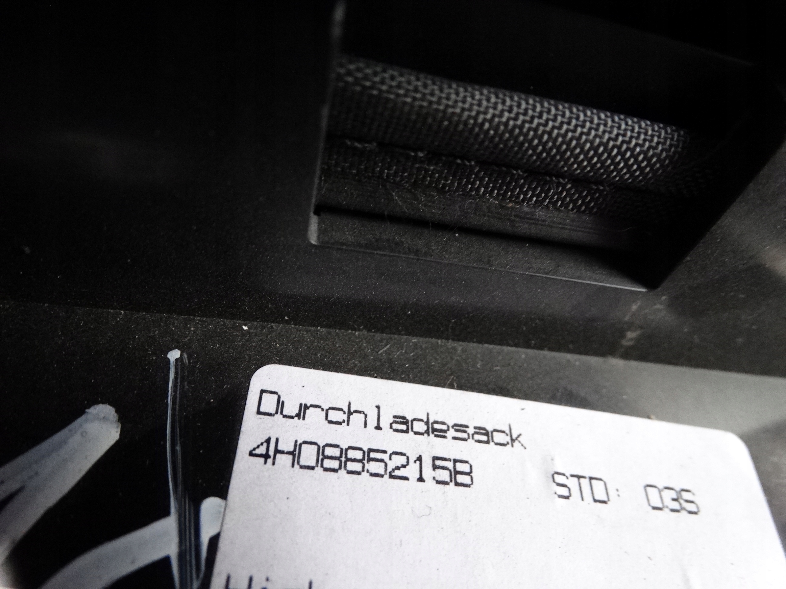 IDEALNY WOREK for NARTY AUDI A8 D4 1