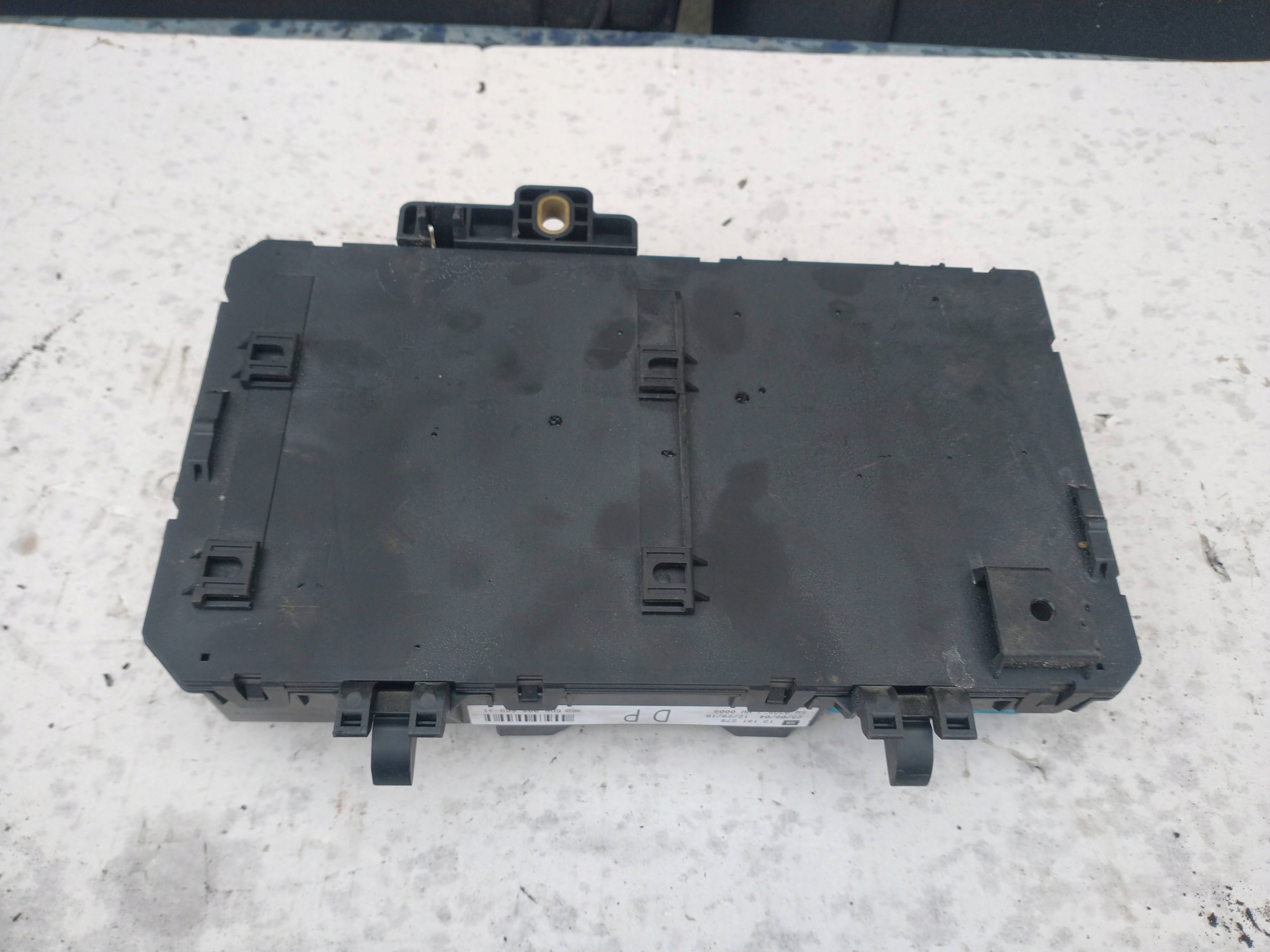 module BSI compartment 13181278 OPEL ASTRA H