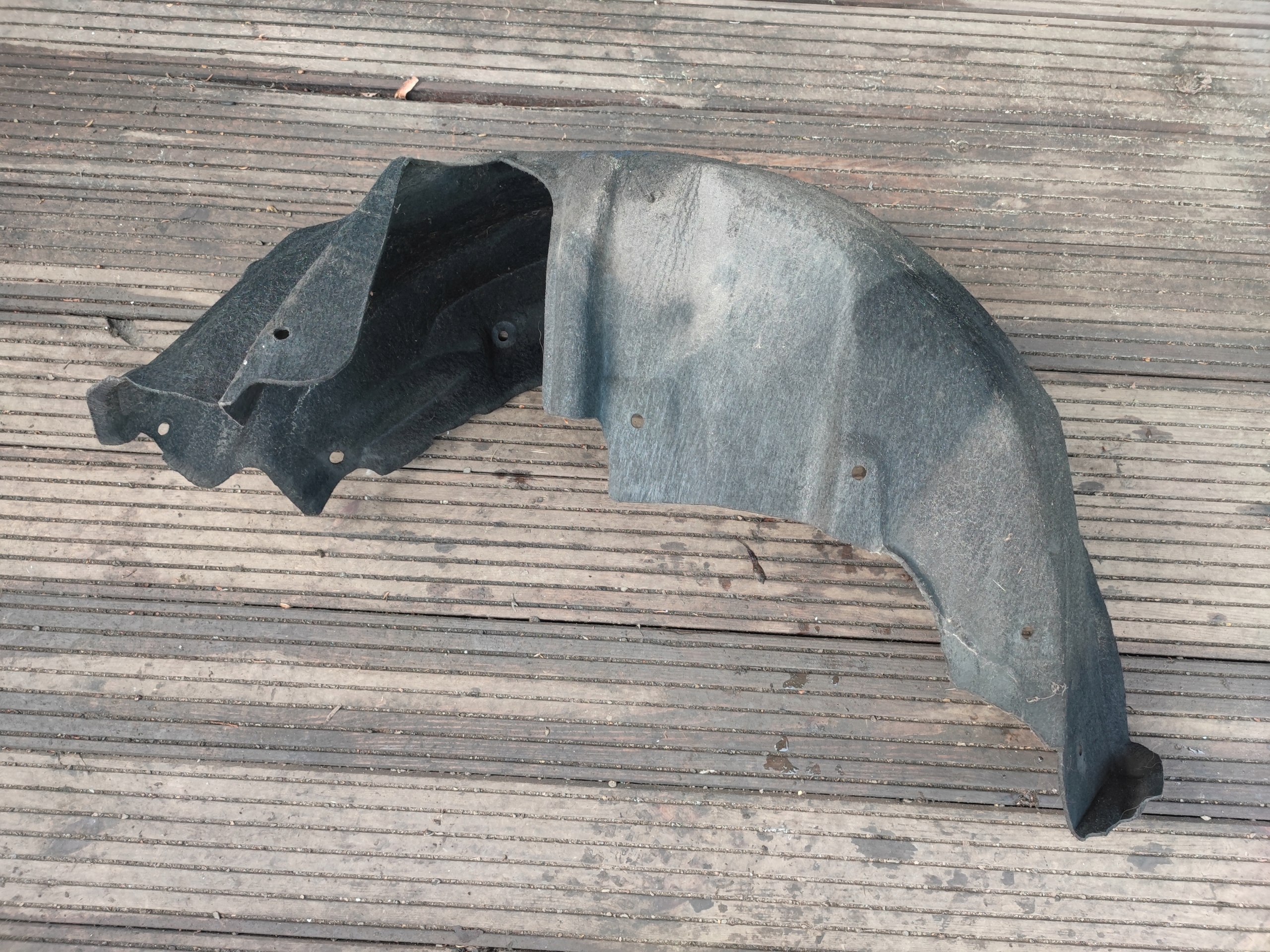 mudguard left rear part TOYOTA AURIS and 65638-02040