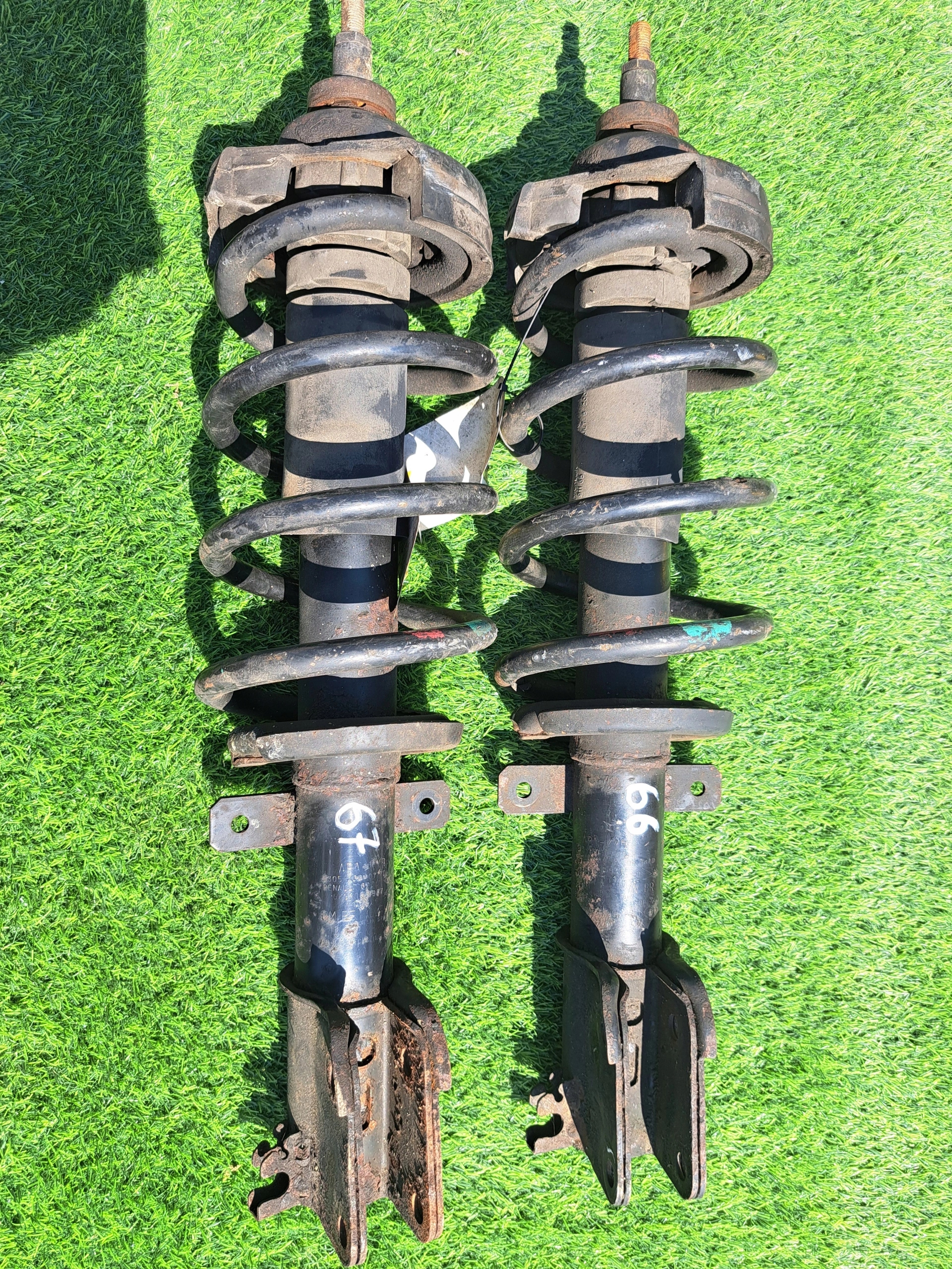 TRAFIC VIVARO PRIMASTAR 8200008784 91165937 shock absorber front original MCPE