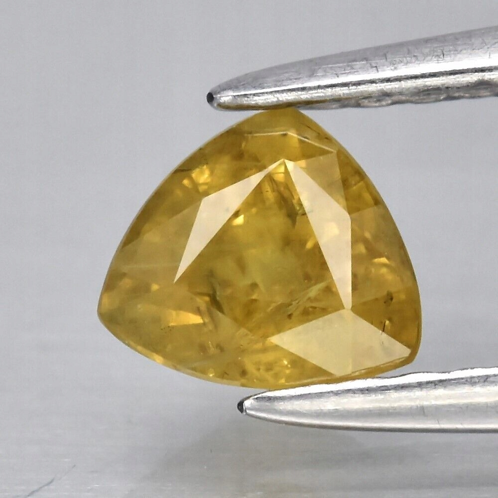 Safír 0.61ct Žlutý trilion eCertifikát Wbd