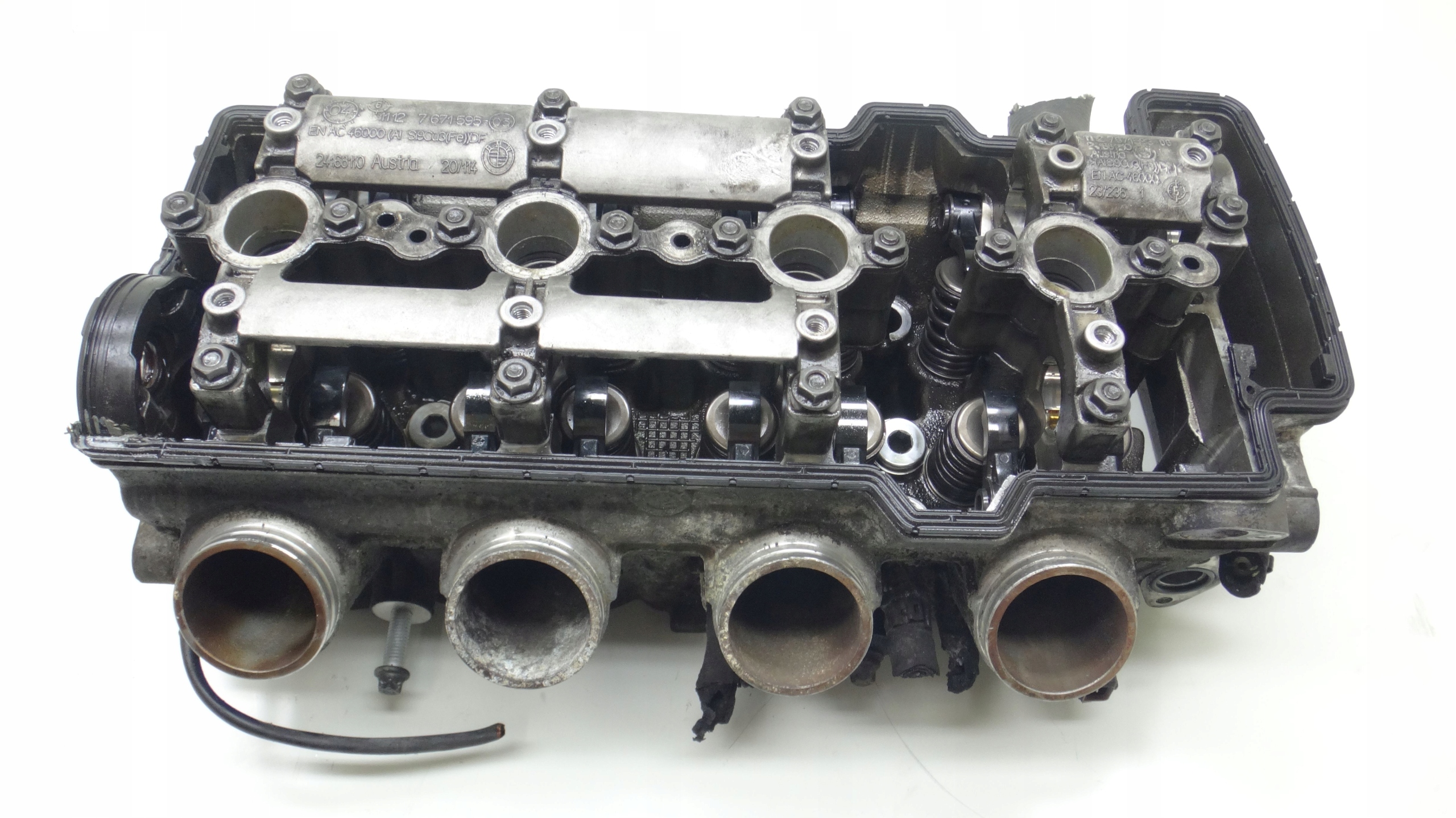 12152DFWW020 - Головка в сборе BMW K1200 S R 04-08