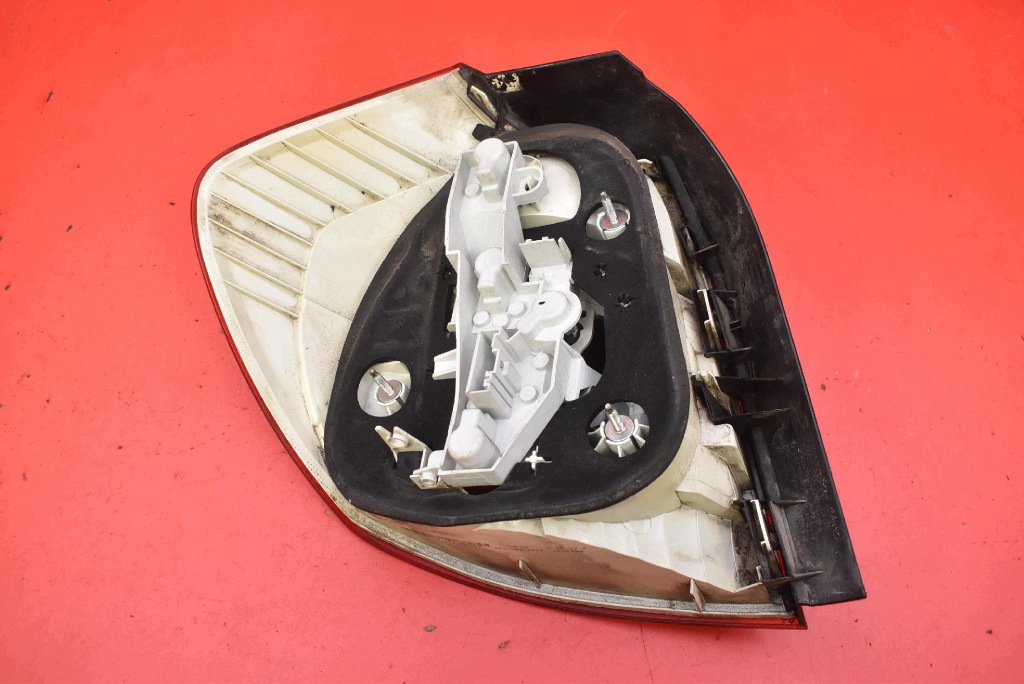 light right rear part rear 7181298-07 BMW E87 5D HB LIFT 07-12