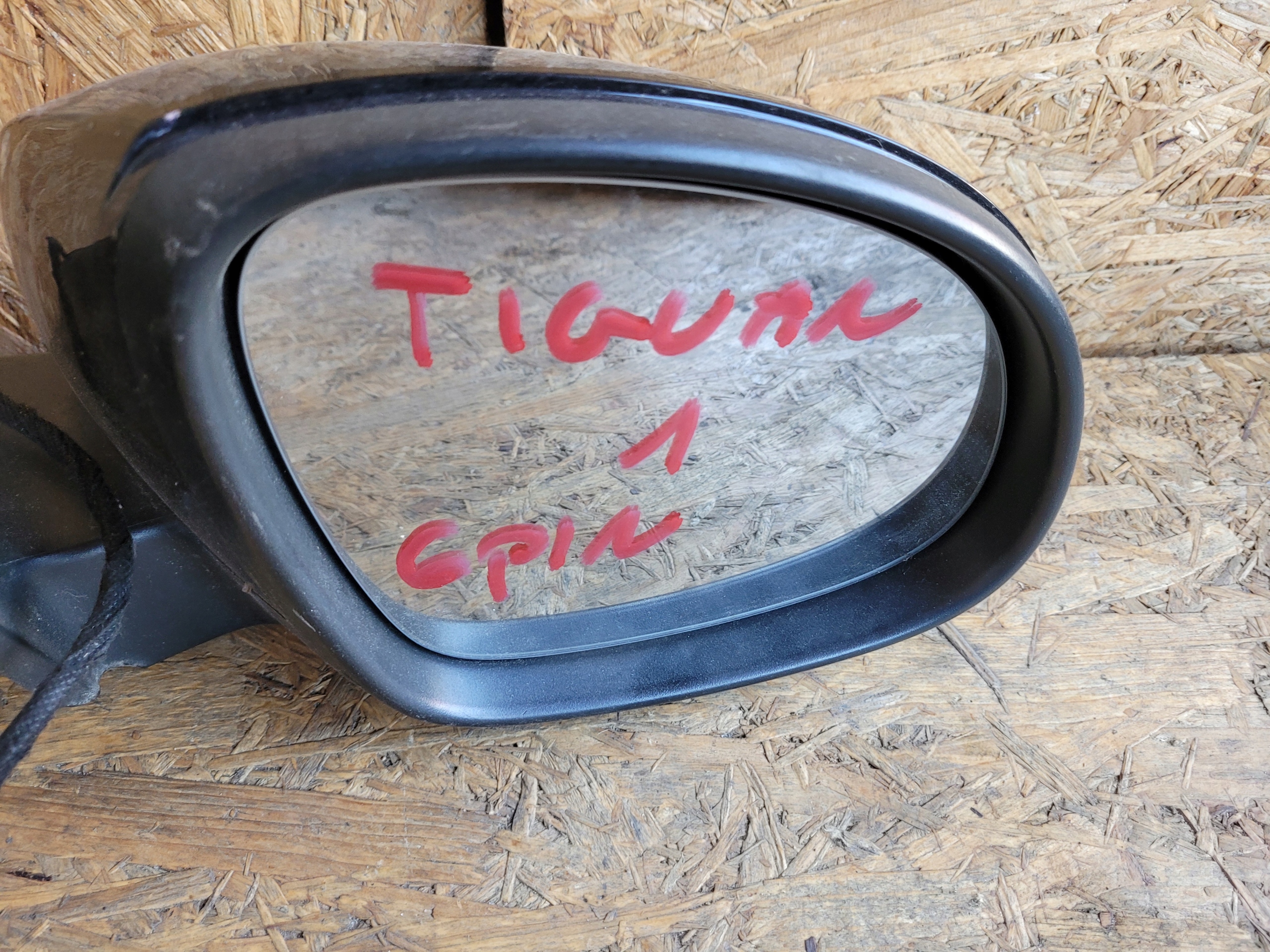 mirror exterior right VW TIGUAN and 6PIN