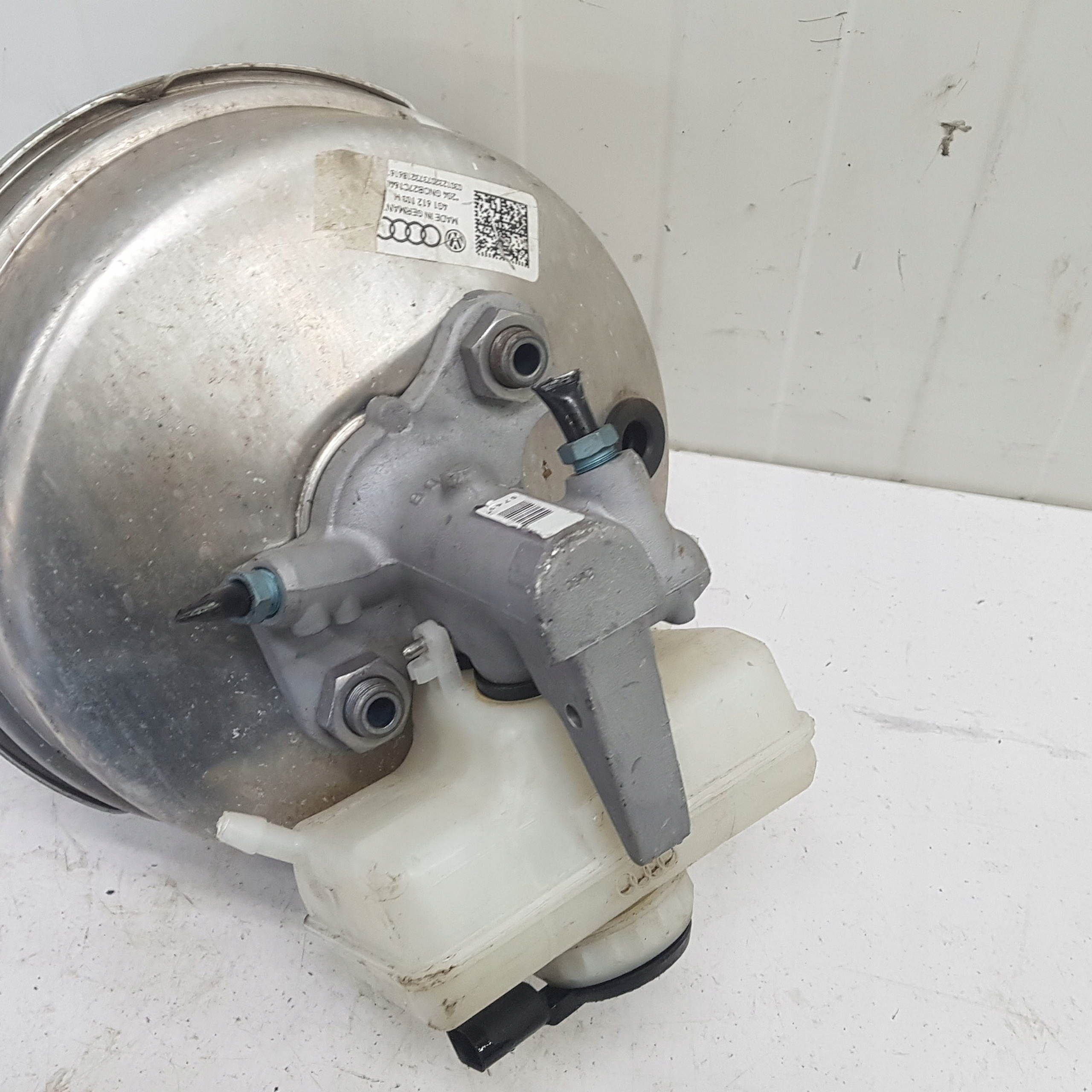 Servofreno servo AUDI A6-C7 4G1612103H