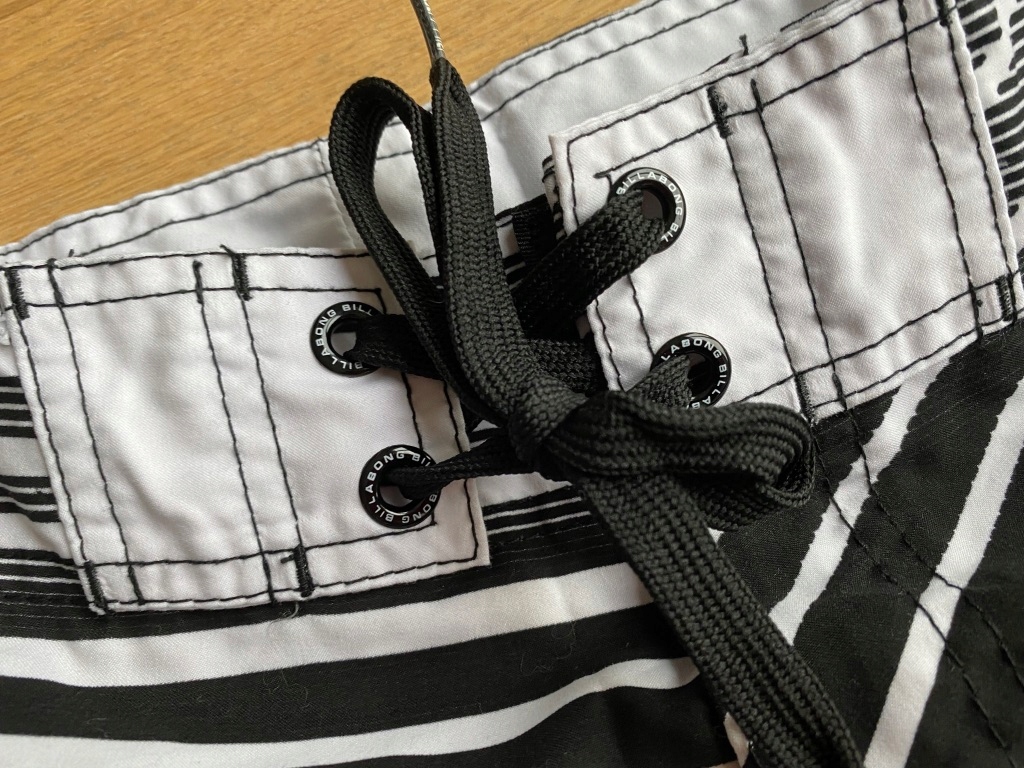 BILLABONG Boardshorty 38 XL / 7990 Rodzaj boardshorty