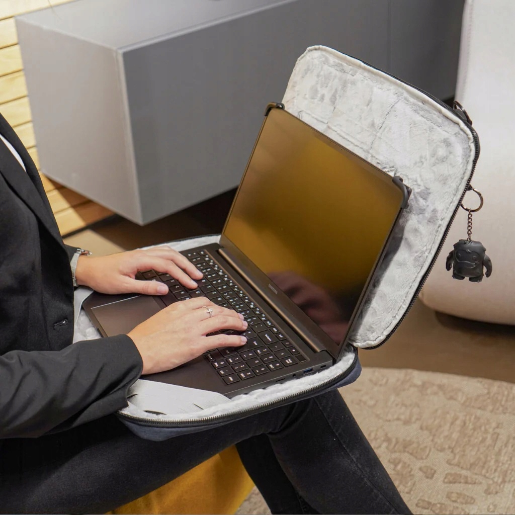 Torba na laptopa Swissdigital Design 16 Stan opakowania oryginalne