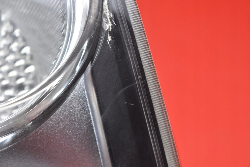 фонарь правый Chevrolet SPARK 3 III M300 10-15