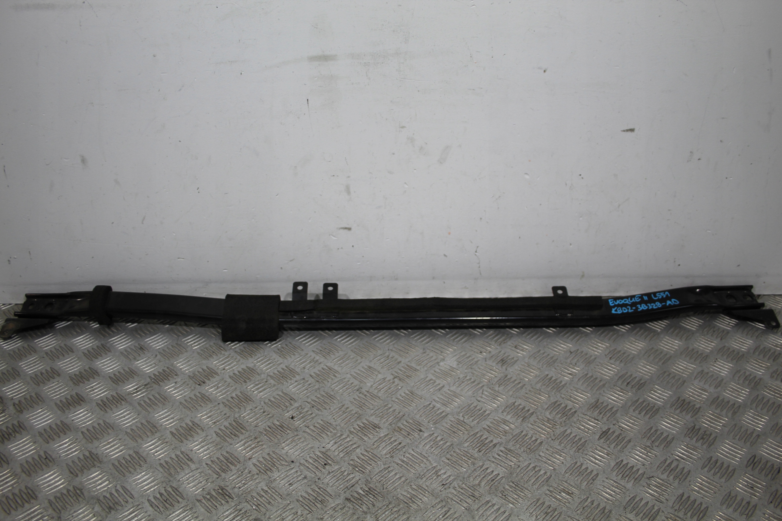 sider brace EVOQUE II 2 L551 K8D2-3B328-AD