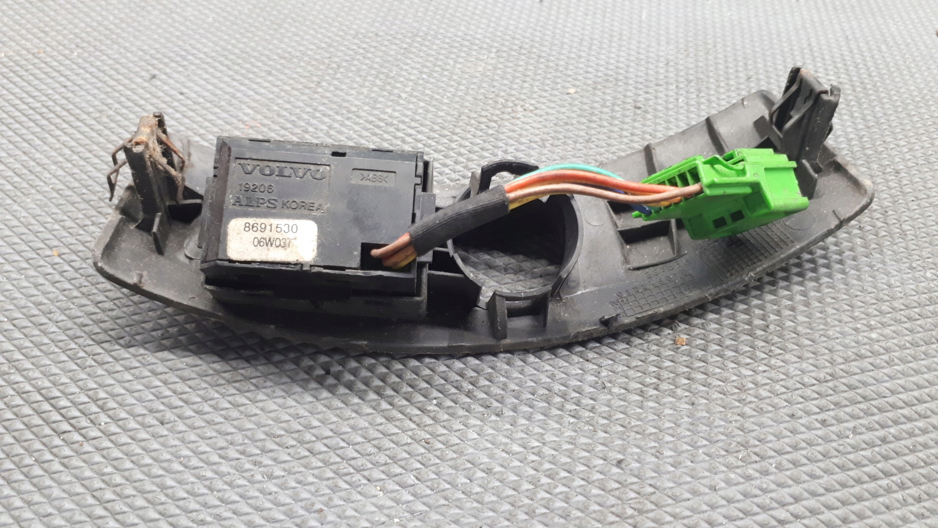 8691530 przelacznik ramka dstc volvo v50 s40 Numer katalogowy części 8691530