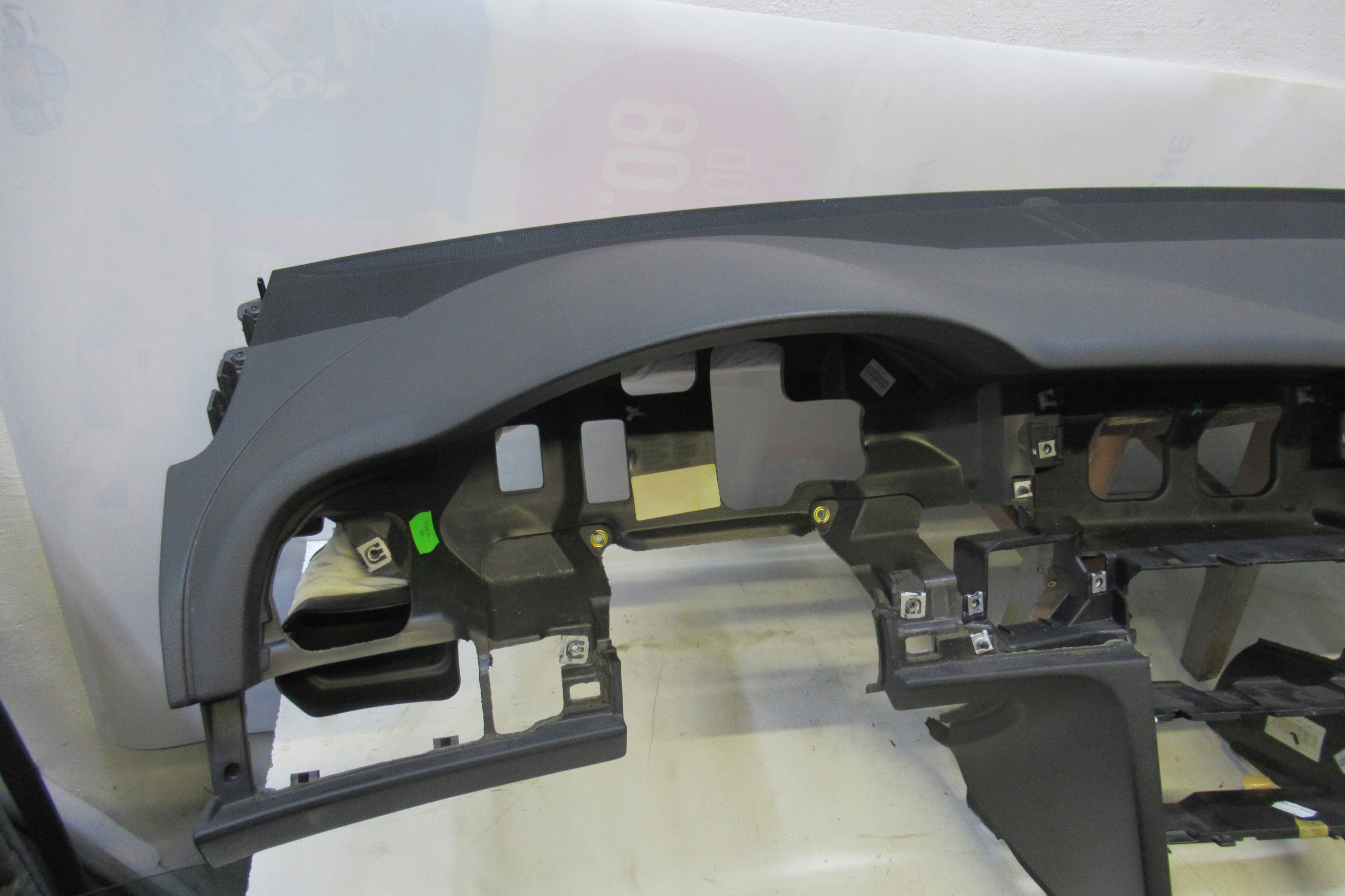 AUDI A6 C6 console dashboard instrument panel EUROPA
