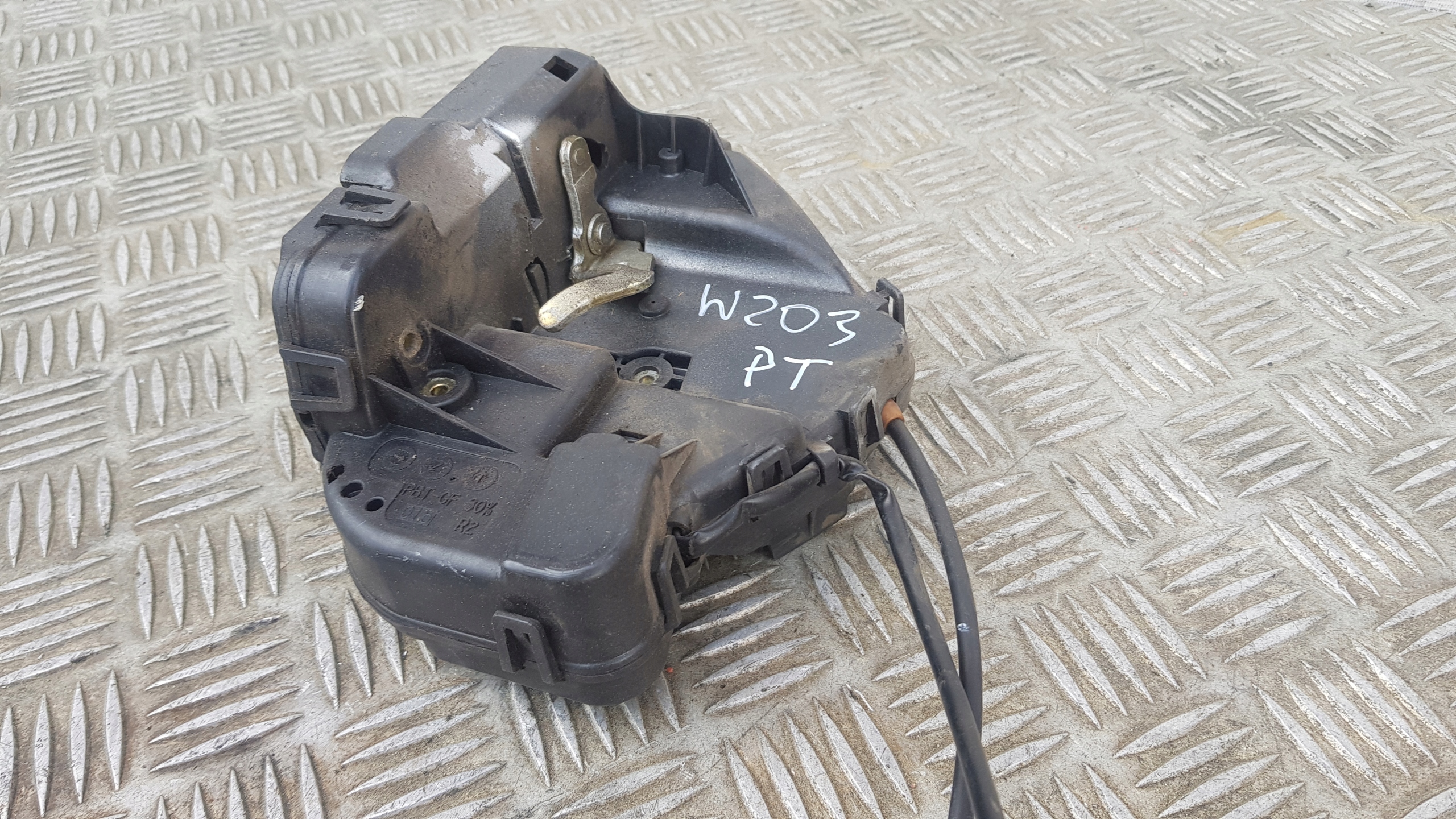 MERCEDES W203 lock door right rear part front EUROPA