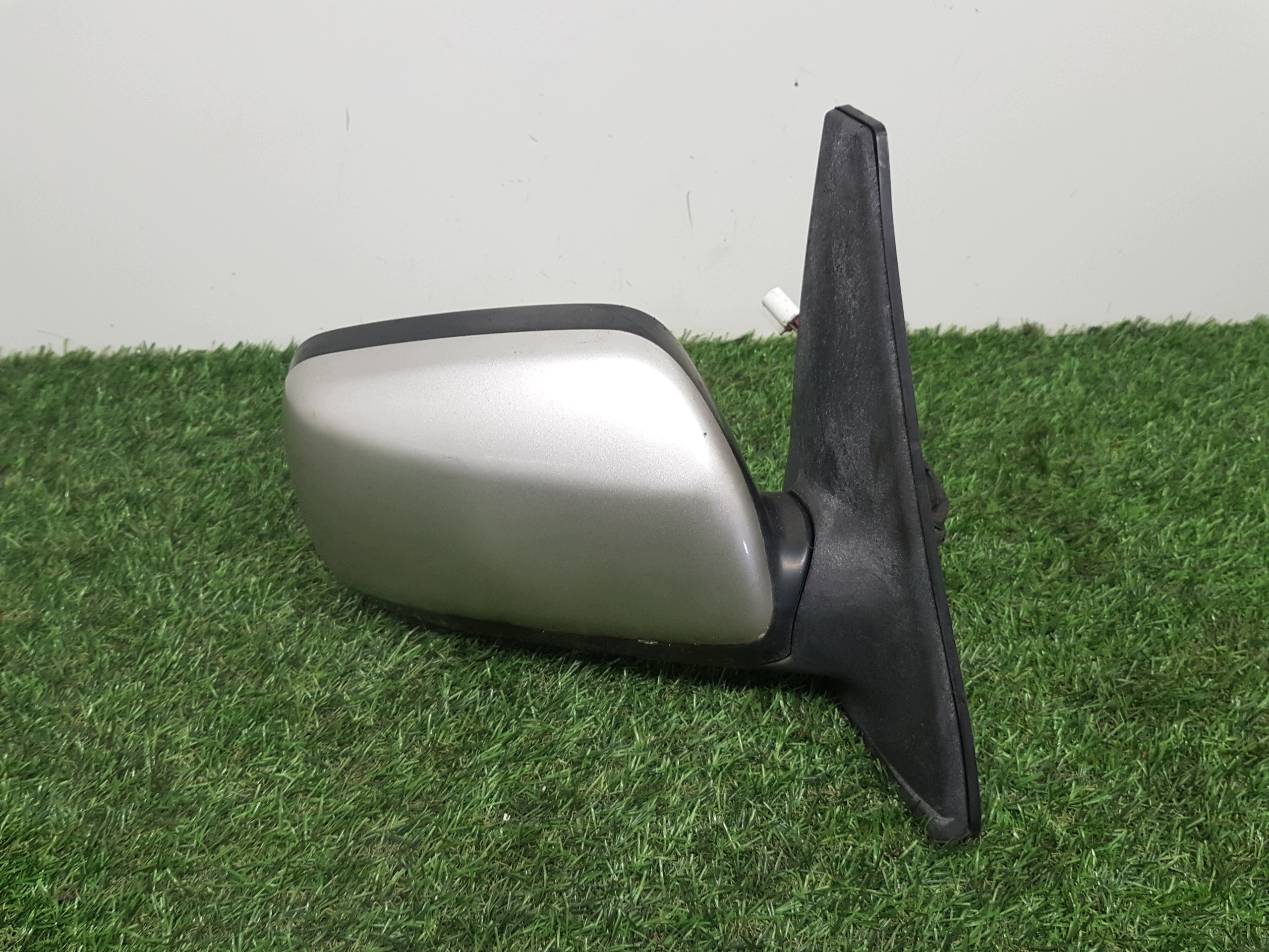 mirror right electrics TOYOTA COROLLA VERSO E4012153
