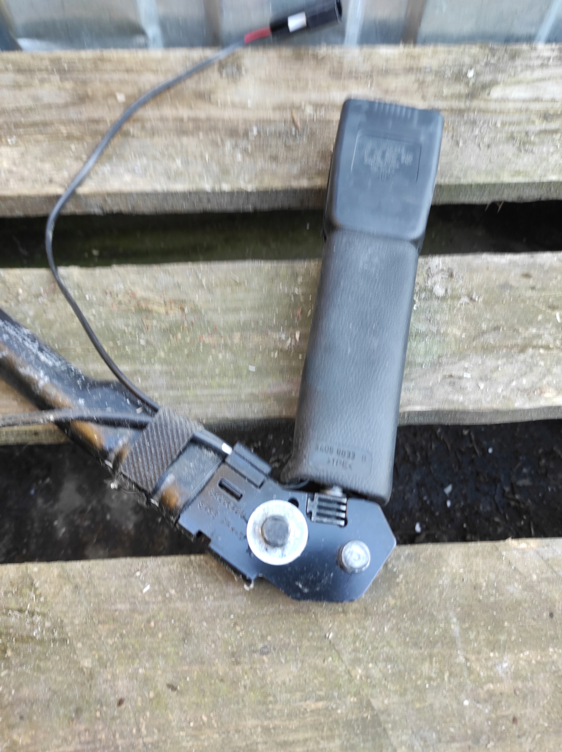 OPEL MERIVA II B adjuster supports 13250516
