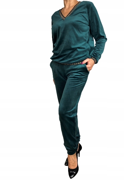 Велюровый спортивный костюм зеленый  V  50 / 52 Pants Type other