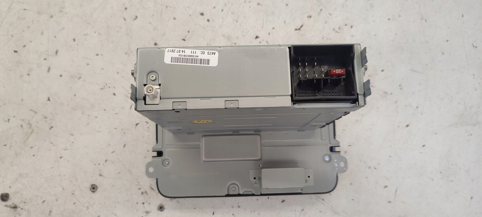 Radio kod VW Caddy 2K5