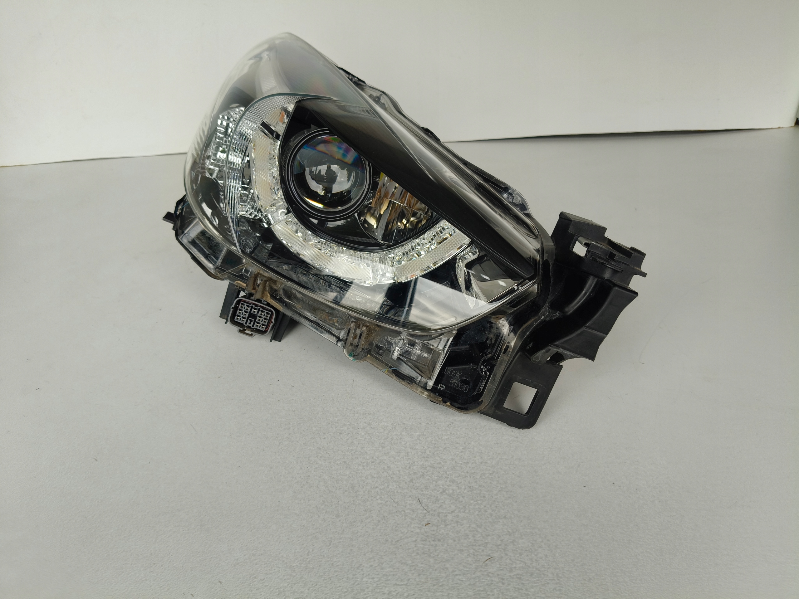 light right REFLEKTOR MAZDA 2 14- FULL LED