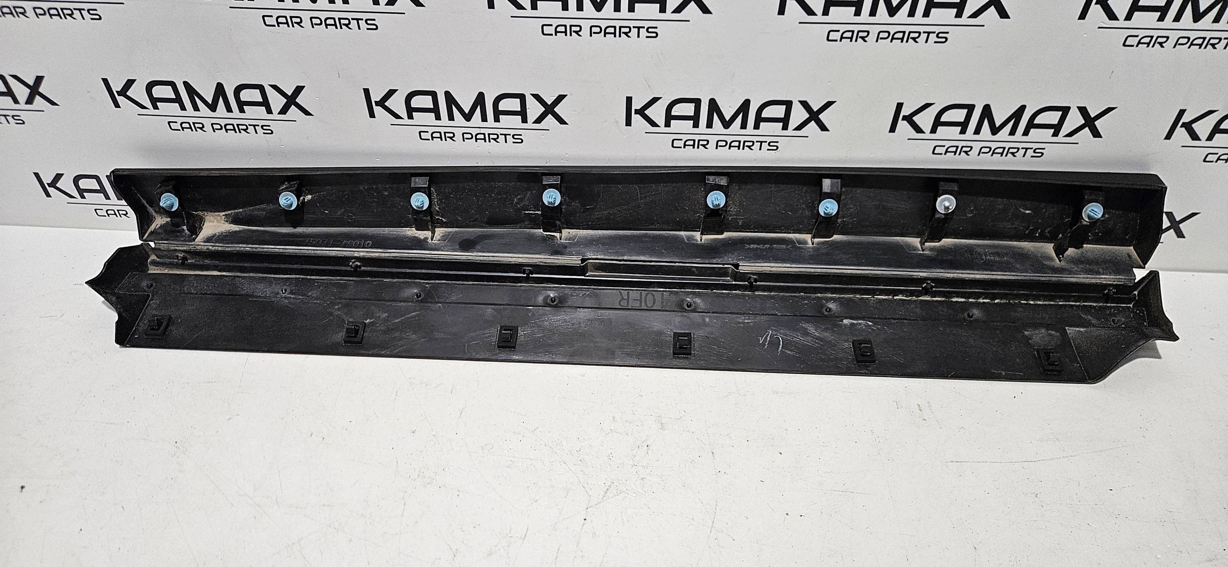 moulding door front right side Lexus UX 7507176010