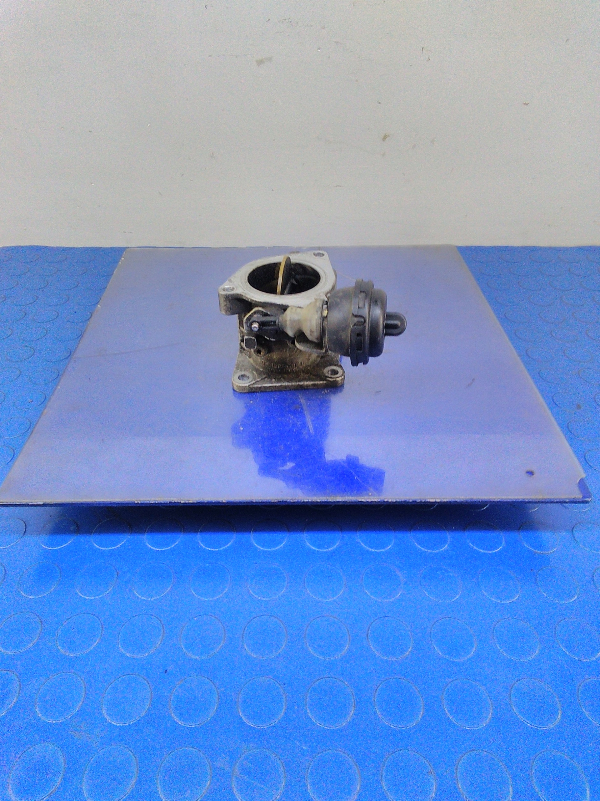 lancia THESIS 2.4 ДРОССЕЛЬНАЯ ЗАСЛОНКА 73503063