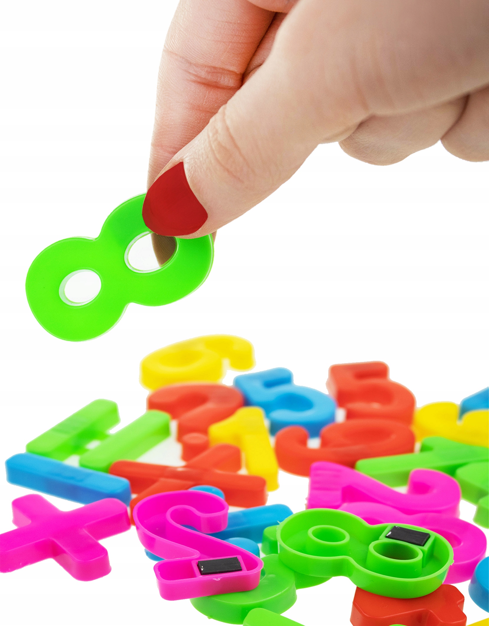 MAGNETYCZNE CYFERKI KOLOROWE DO TABLICY NA LODÓWKĘ Marka Sell