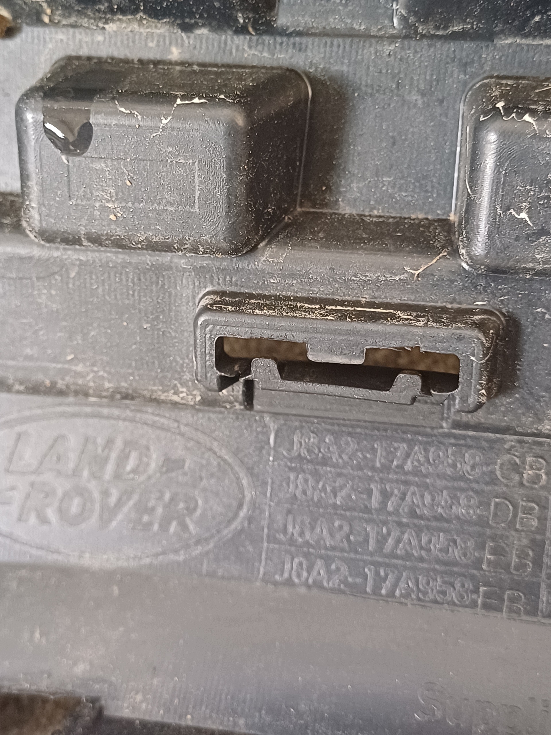 bumper rear part rear RANGE ROVER VELAR J8A217A958 4 X PDC