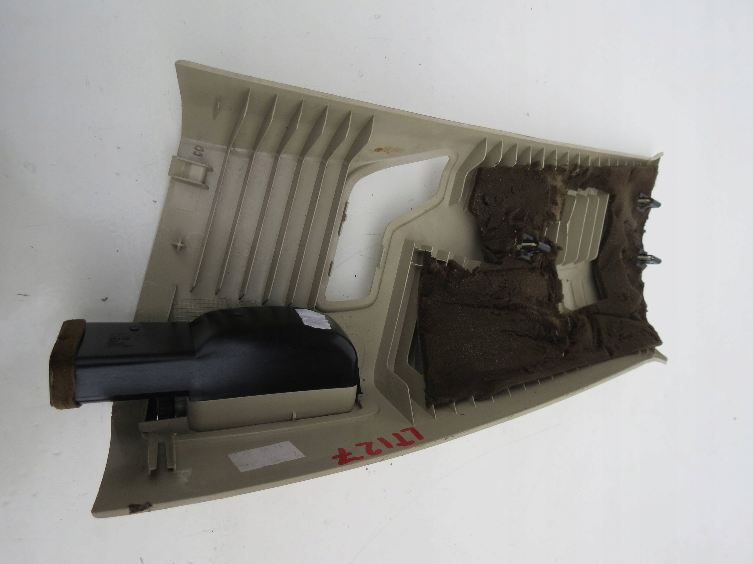 cover SLUPKA left rear part VOLVO XC90