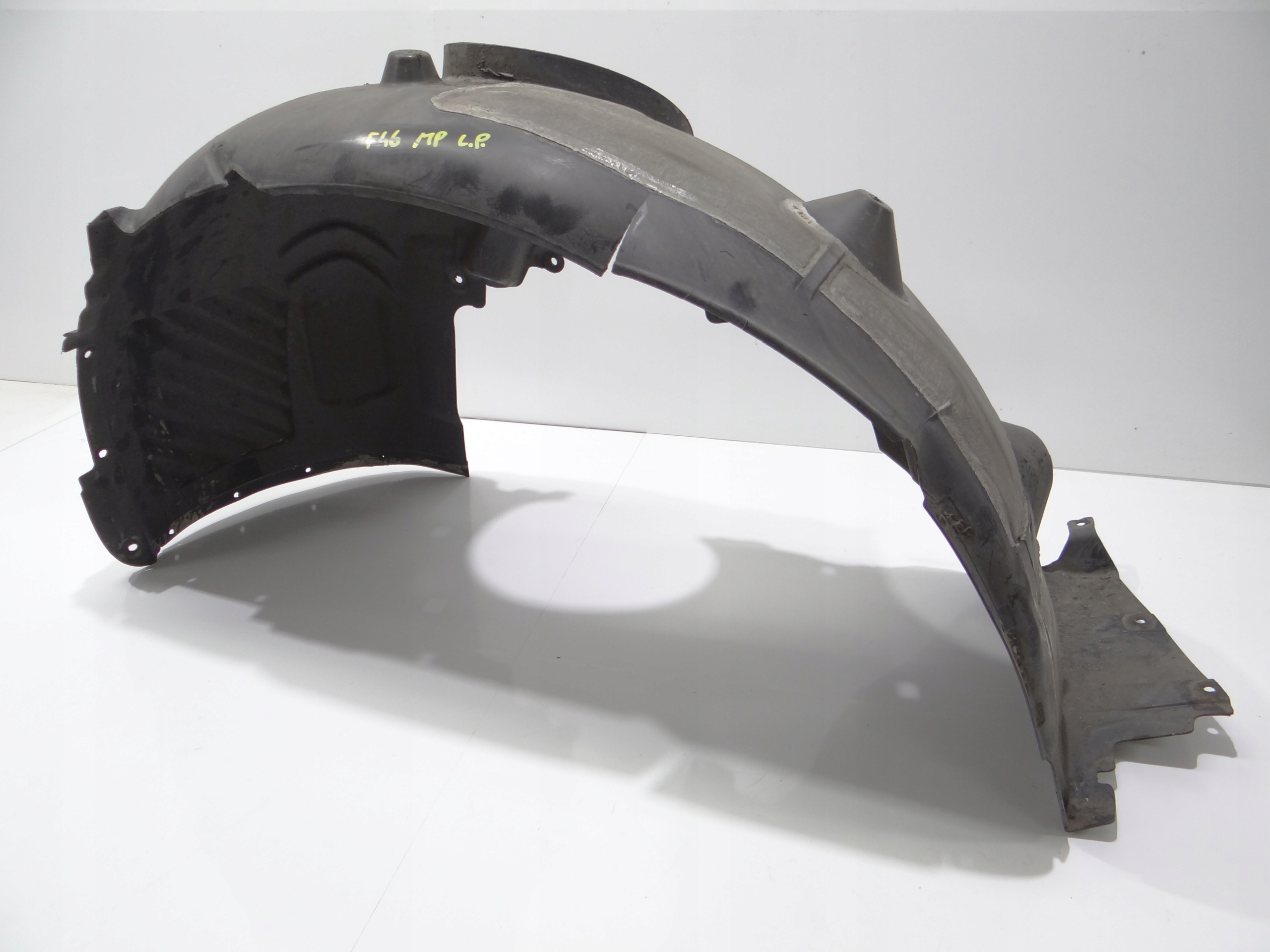 mudguard left front BMW F46 M PAKIET OE