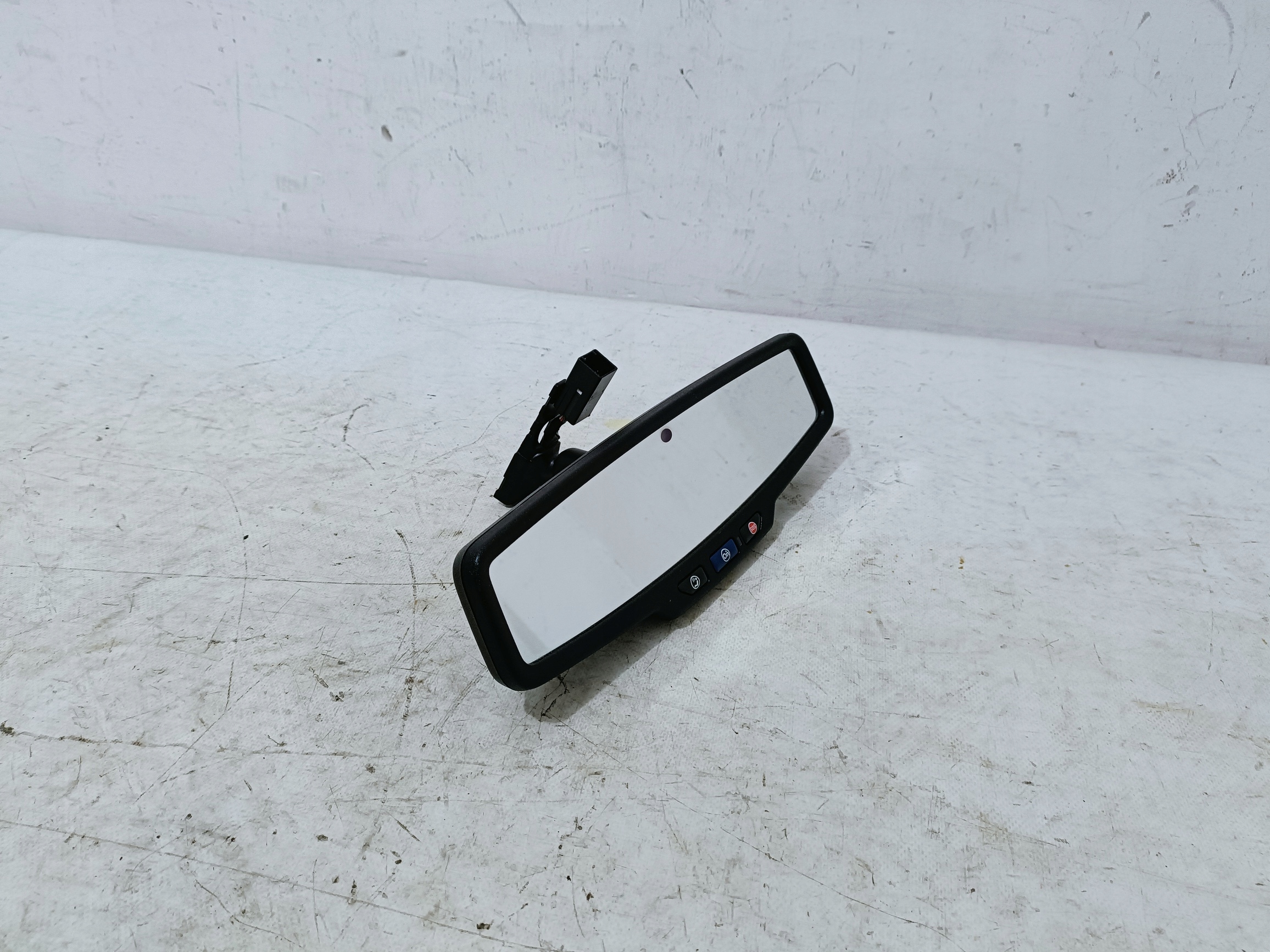 CADILLAC ESCALADE IV 15- rear-view mirror SRODKOWE inner 13584893