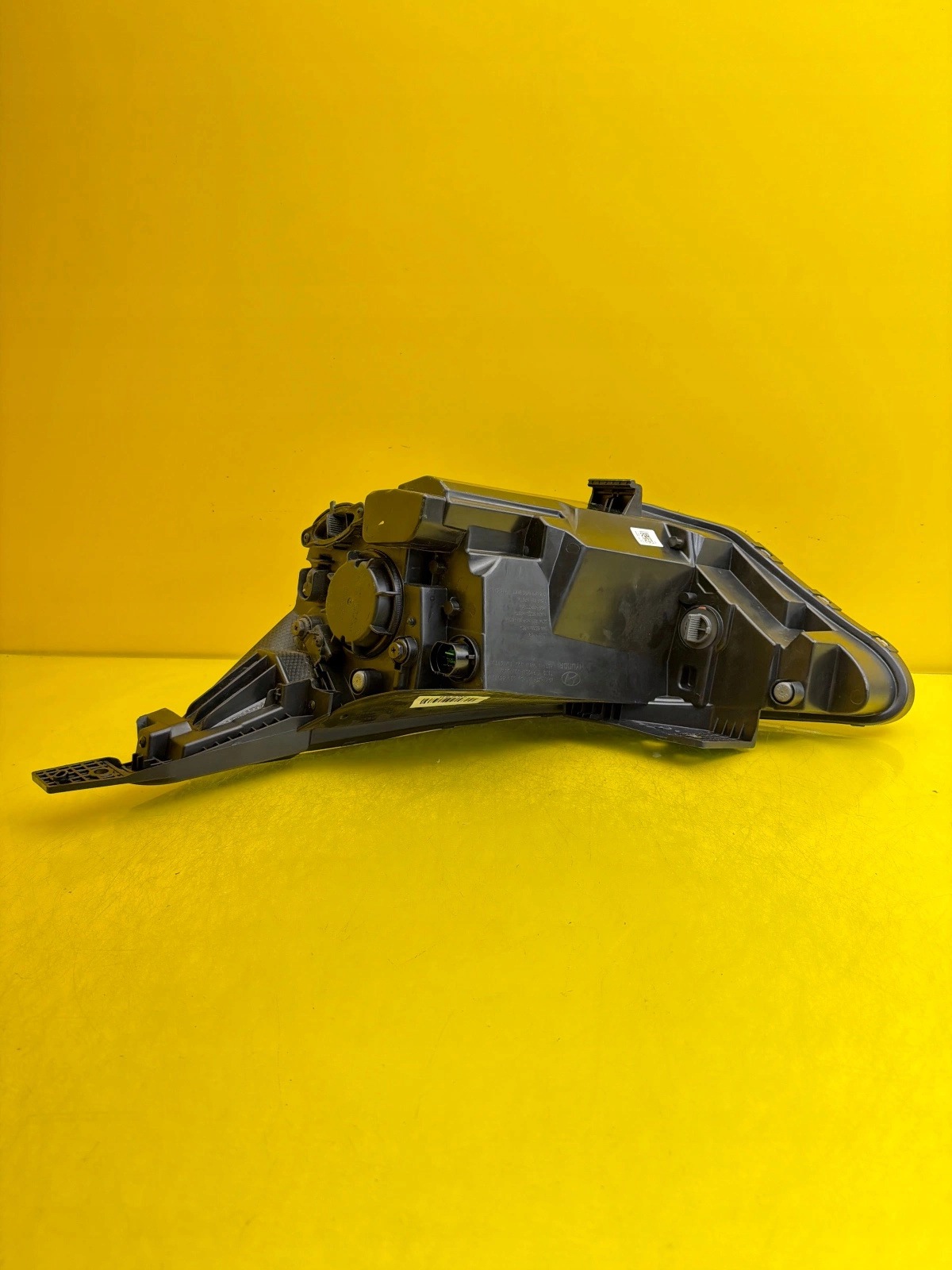 light right front Hyundai I20 III 2020- EU 92102-Q0000
