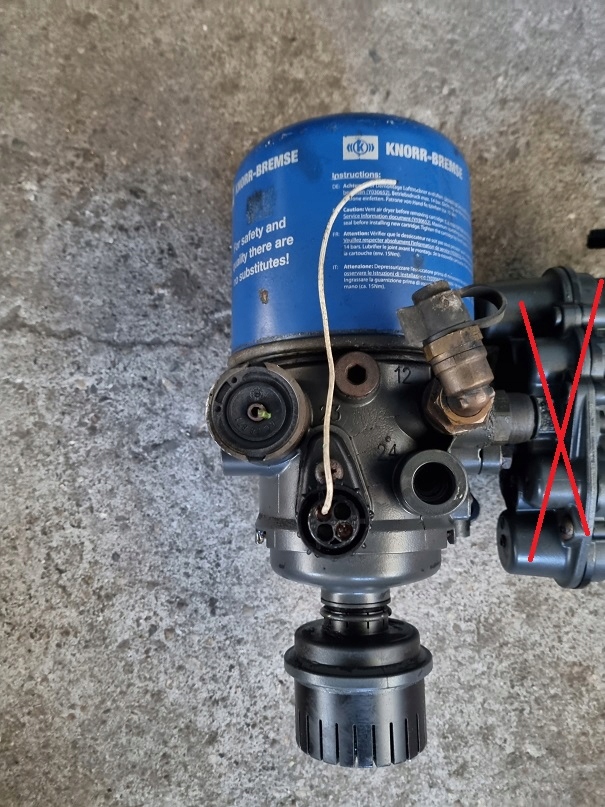 ОСНОВАНИЕ ФИЛЬТРА ДАФ 45 55 ЛФ ДЕХУМИДИФИР ВОЗДУХА