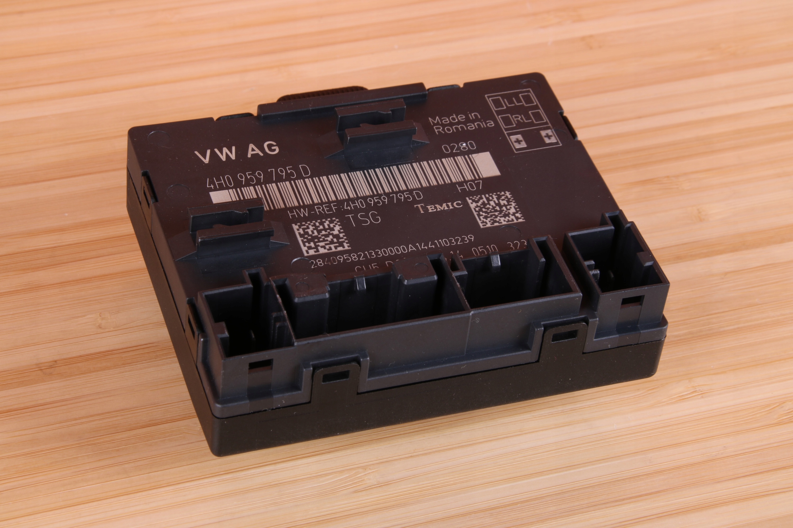 AUDI A8 D4 module control unit door right left rear part 4H0959795D