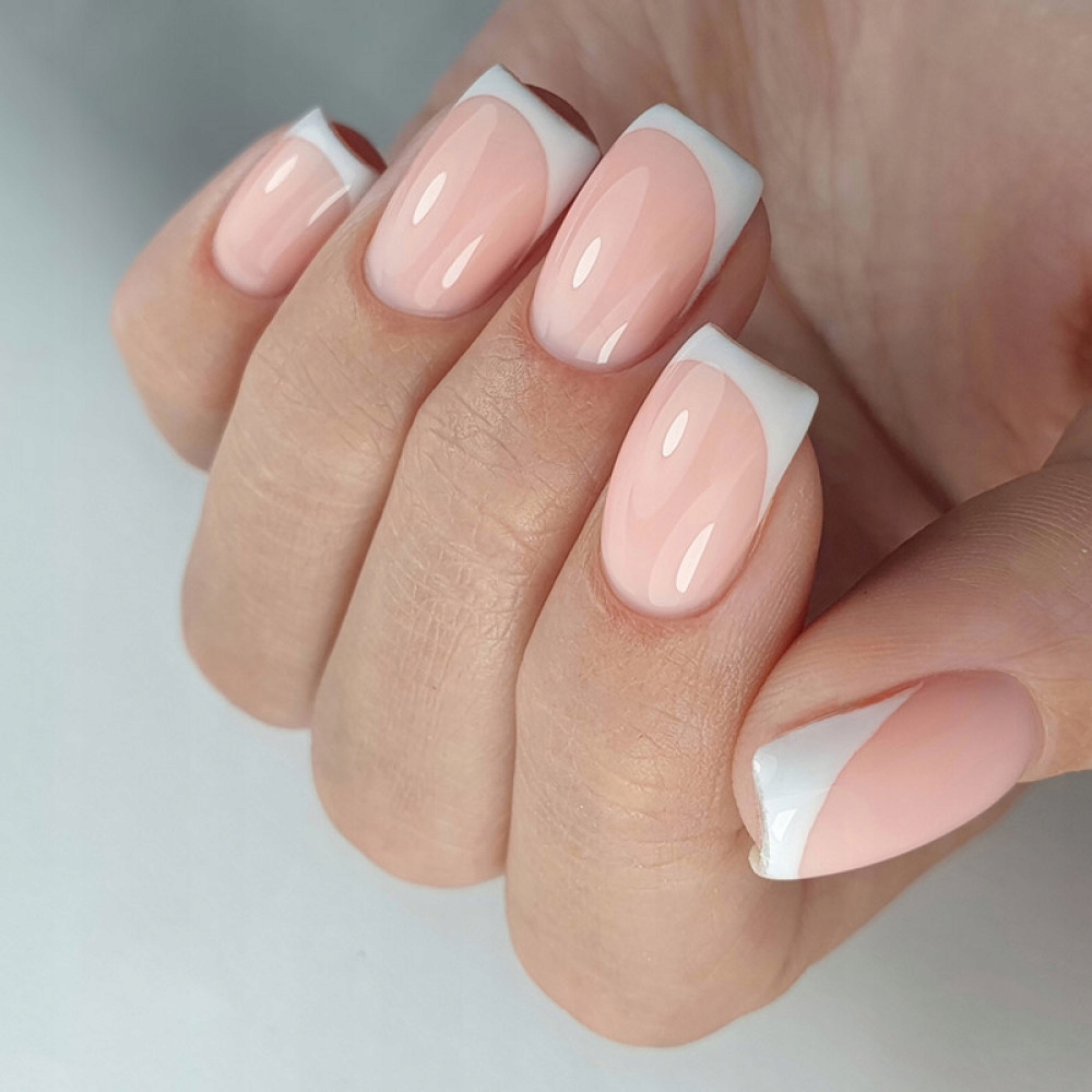 Baza Hybrydowa Kamuflująca PNB UV/LED Camouflage Base, Magnolia 8 ml Rodzaj budująca