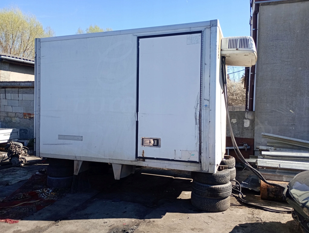 KONTENER CHŁODNIA KOMPRESOR KLIMATYZACJI DRZWI BOCZNE