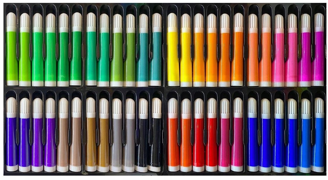 KREDKI ZESTAW ARTYSTYCZNY 258 EL WALIZKA Głębokość produktu 4 cm