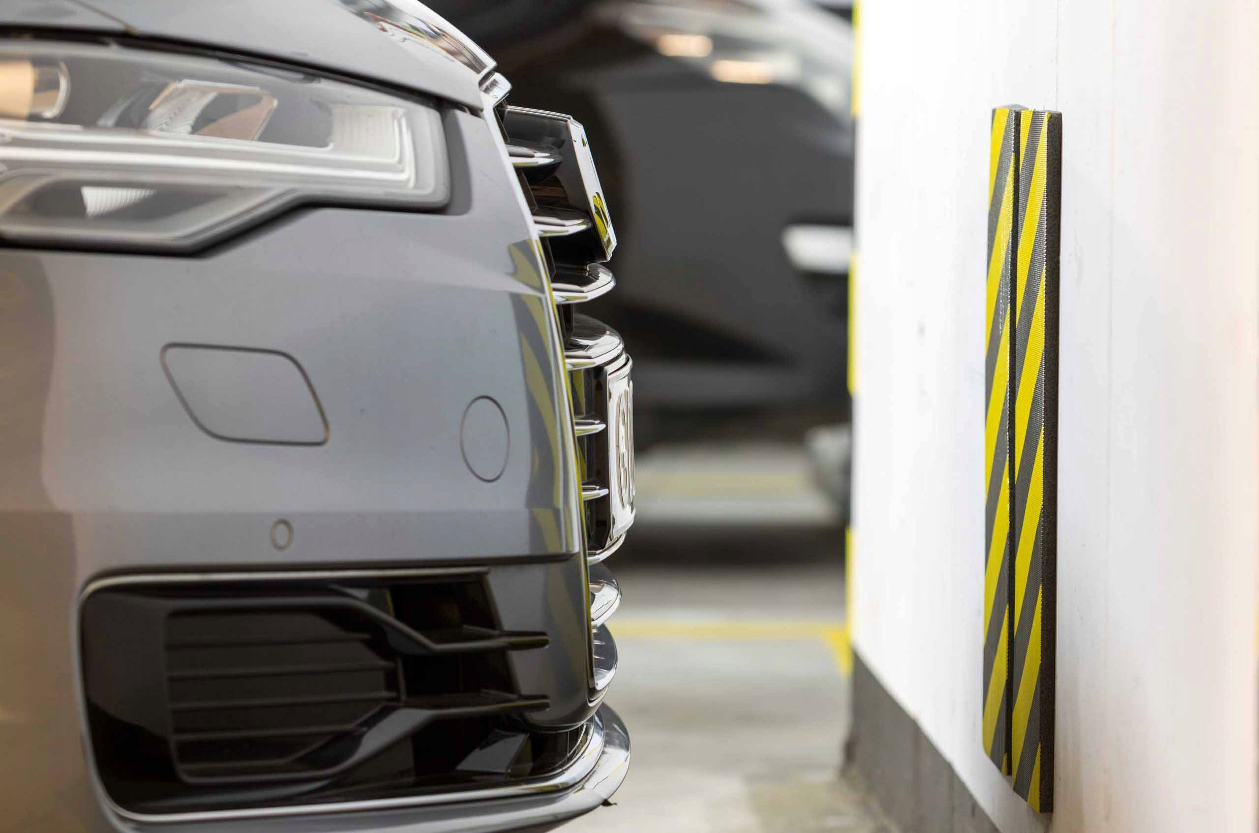 GARAŻOWA PIANKA OCHRONNA SAMOPRZYLEPNA 50x20 CM Długość 0.5 m