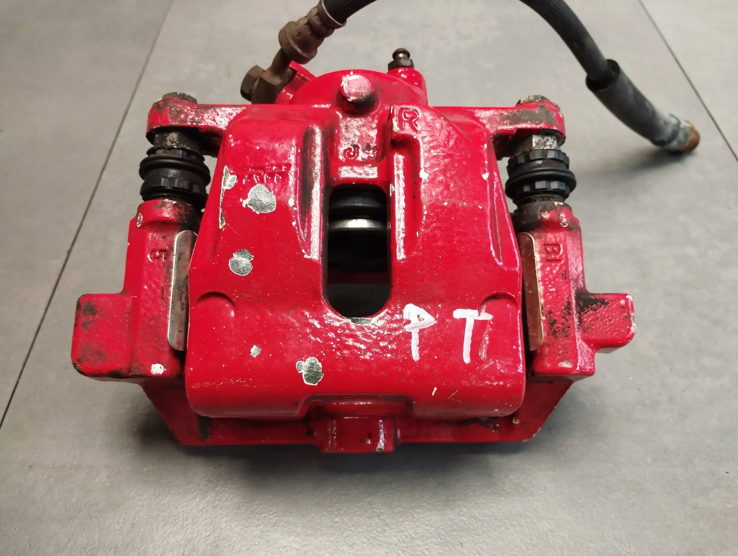 Land Rover Range Rover Sport L320 caliper right rear part