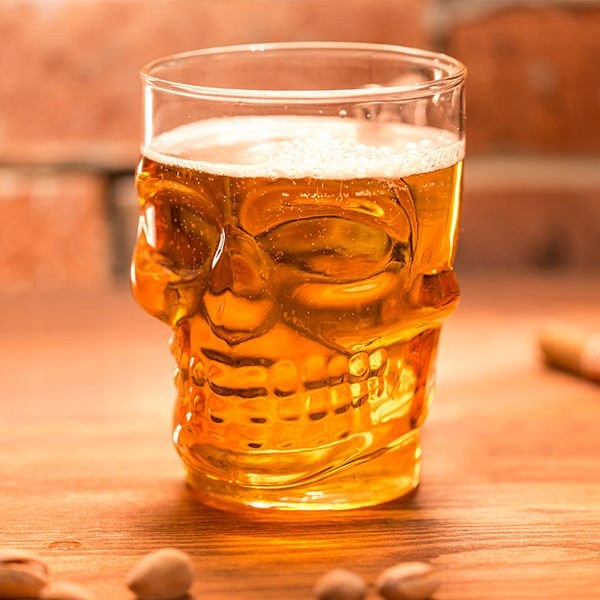 

Kufel czaszka Czacha Szkło Borosilikatowe 550ML