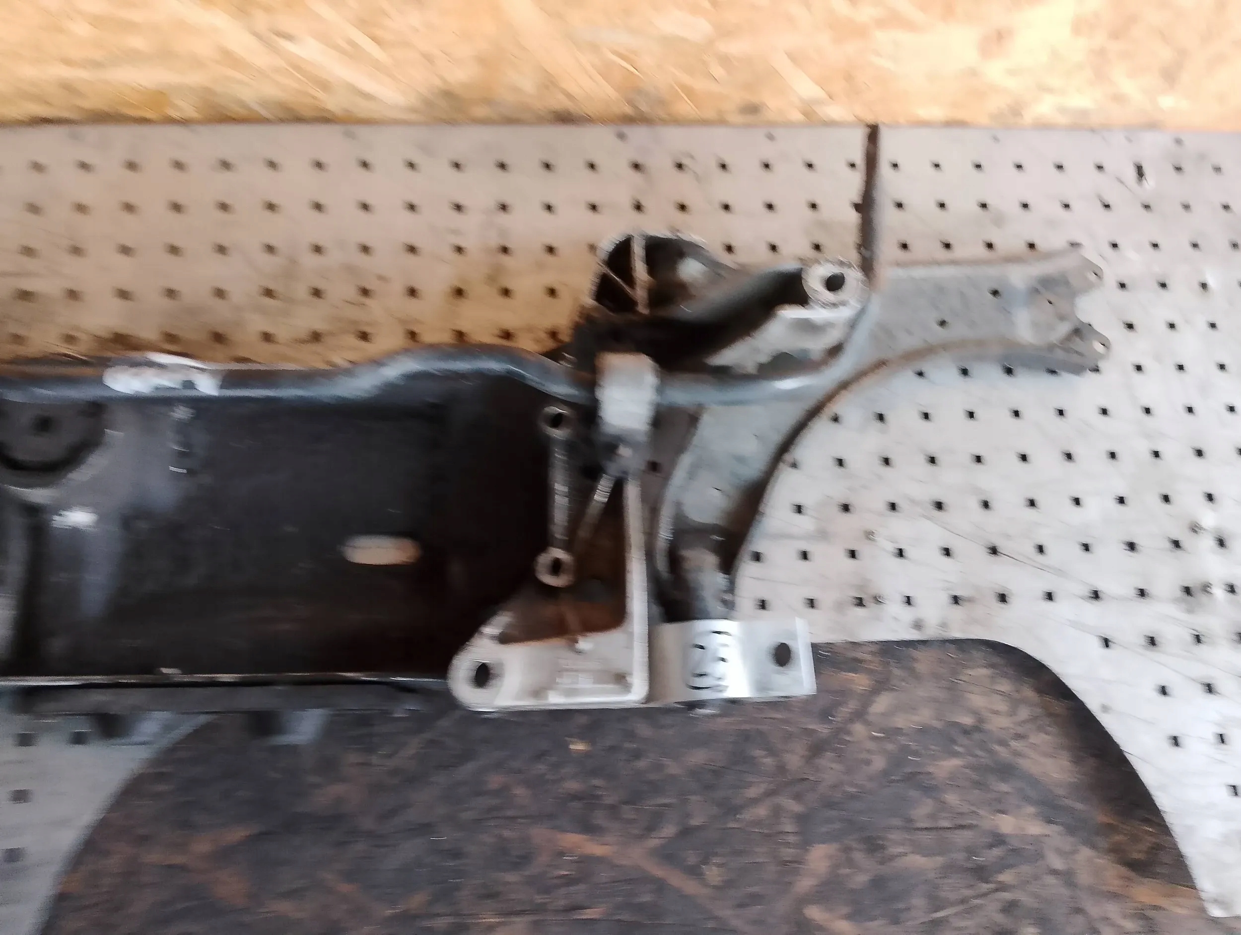axle beam front subframe axle beam Volkswagen Golf V 5 1K0199369F