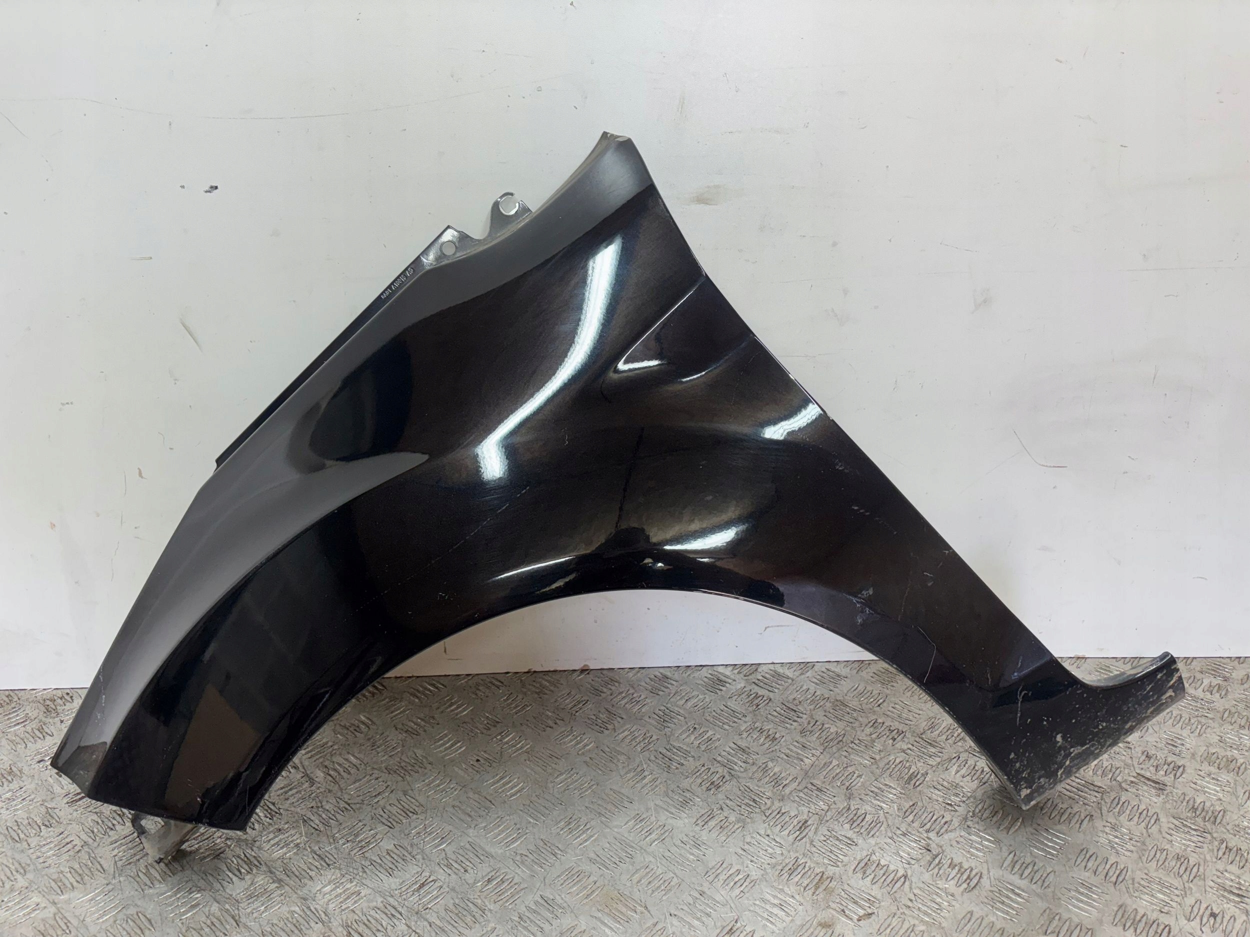 fender front front left FORD FIESTA MK7 09
