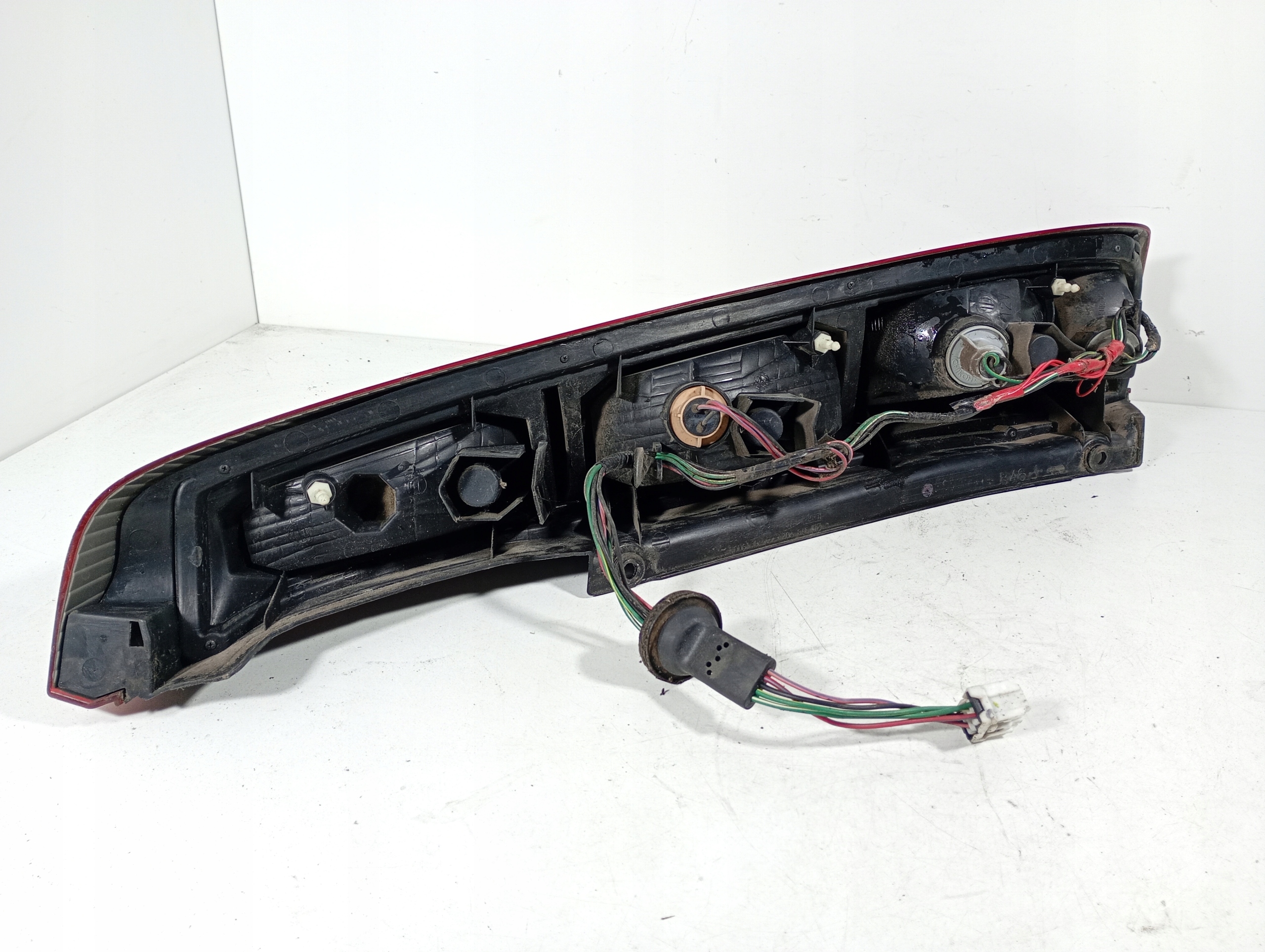 NIssan X-Trail T30 00-07 light left rear rear part