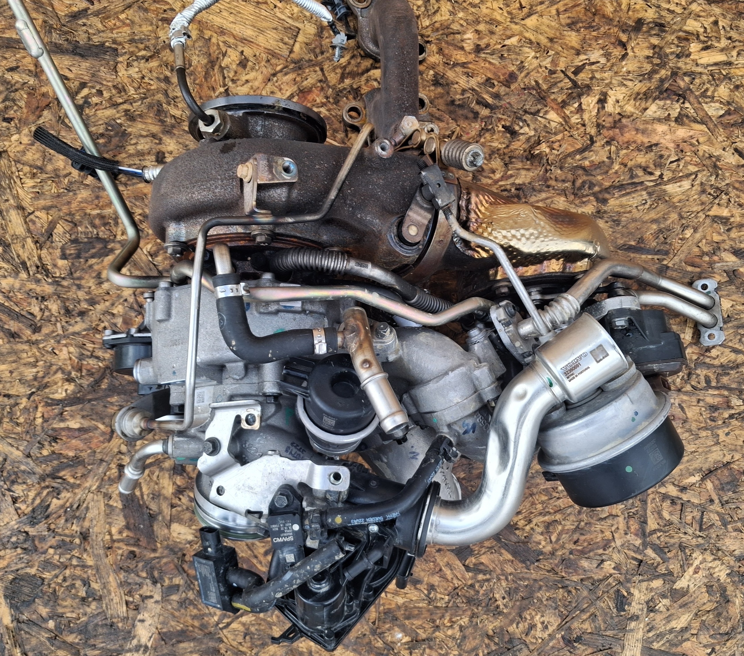 turbo TURBINA complete VOLVO XC90 II 32361312
