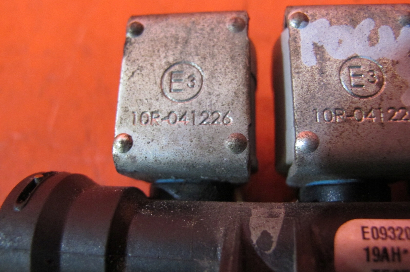 injection ramp gas LPG injectors E09320019