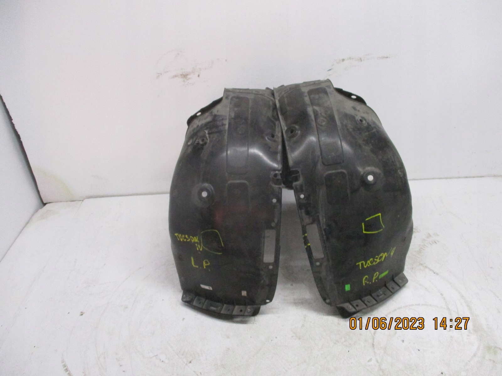 mudguard HYUNDAI TUCSON IV 86814-N7000