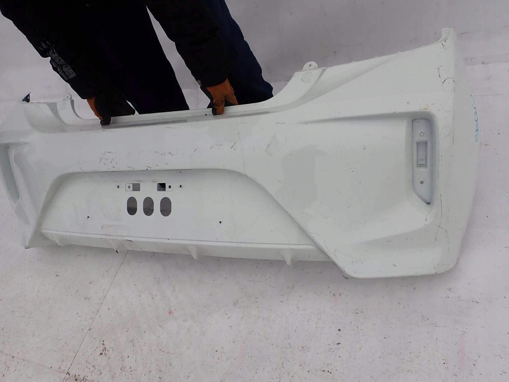 MITSUBISHI SPACE STAR II 2 LIFT 19- Stoßstange heck
