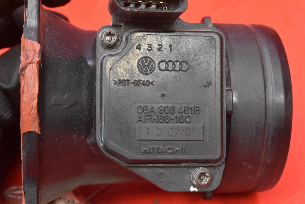 flow meter 06A906461B SEAT TOLEDO 2 II 1.6 8V 101 KM 99-06