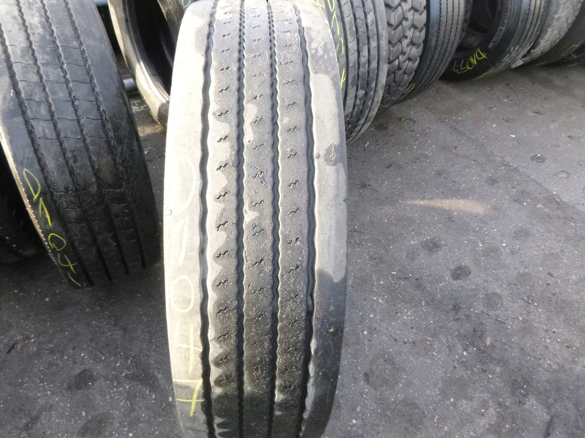 315 / 80R22,5 Matador FHR4 передня