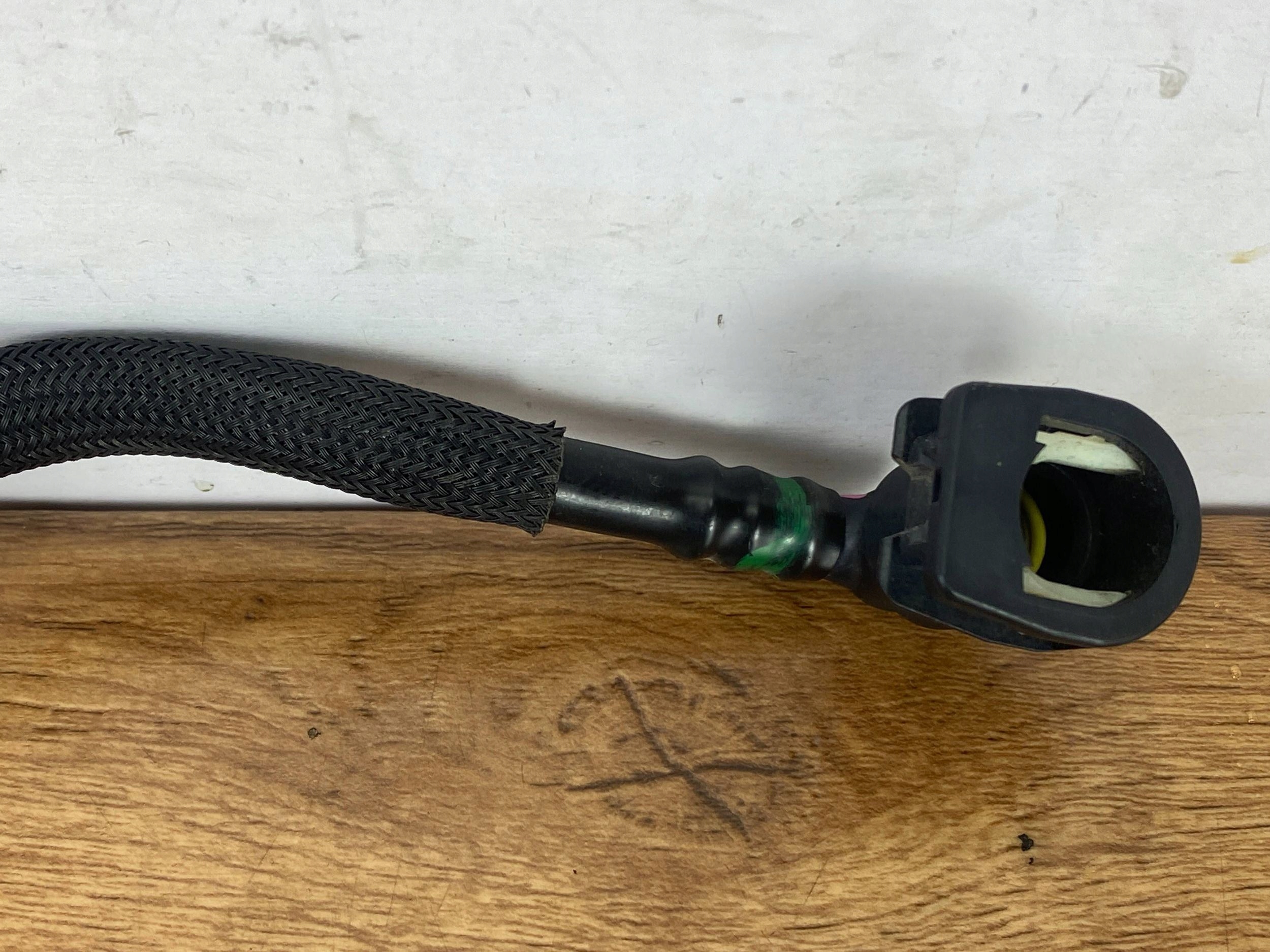 fuel line Ford Escape IV Kuga MK3 2020+